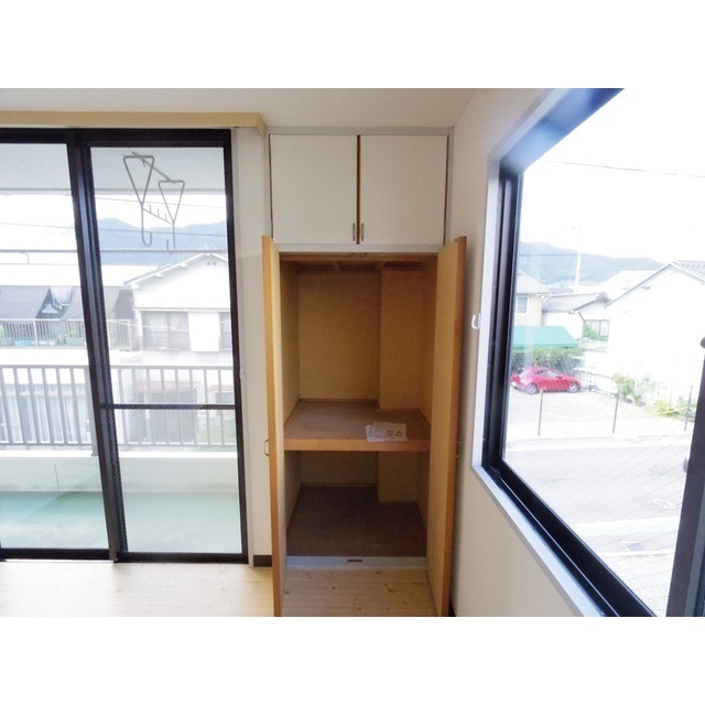 フォレストマンション房山の内装写真