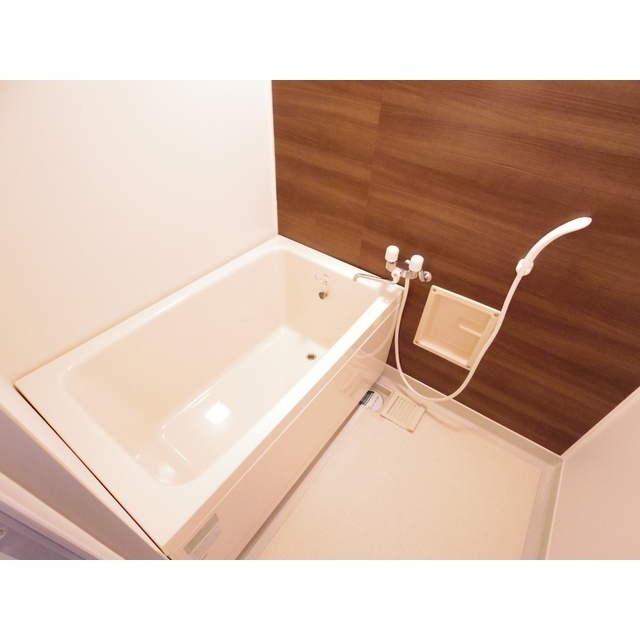 フォレストマンション房山の風呂写真