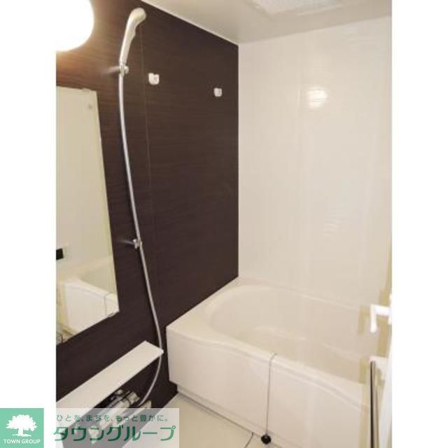 バス・シャワールーム　※写真は同タイプ住戸です。