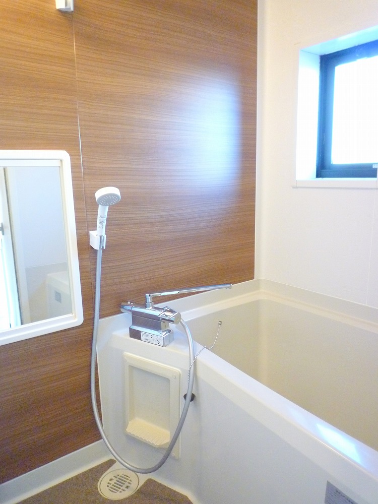 バス・シャワールーム　※参考写真　前回入居時の写真です