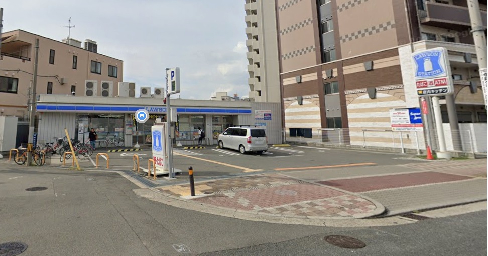 コンビニ　ローソン阪急崇禅寺駅前店（コンビニ）まで639m