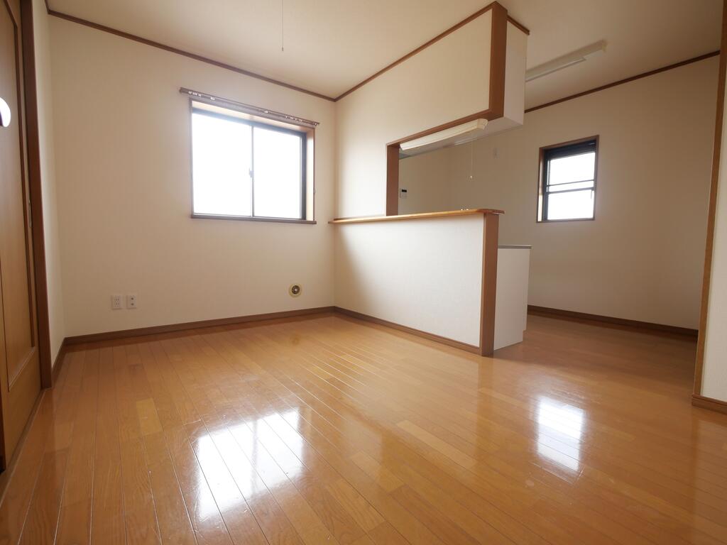 居室・リビング　人気のカウンターキッチン付きリビングです★