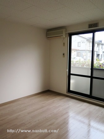 居室・リビング　洋室8帖/エアコン完備（参照用）