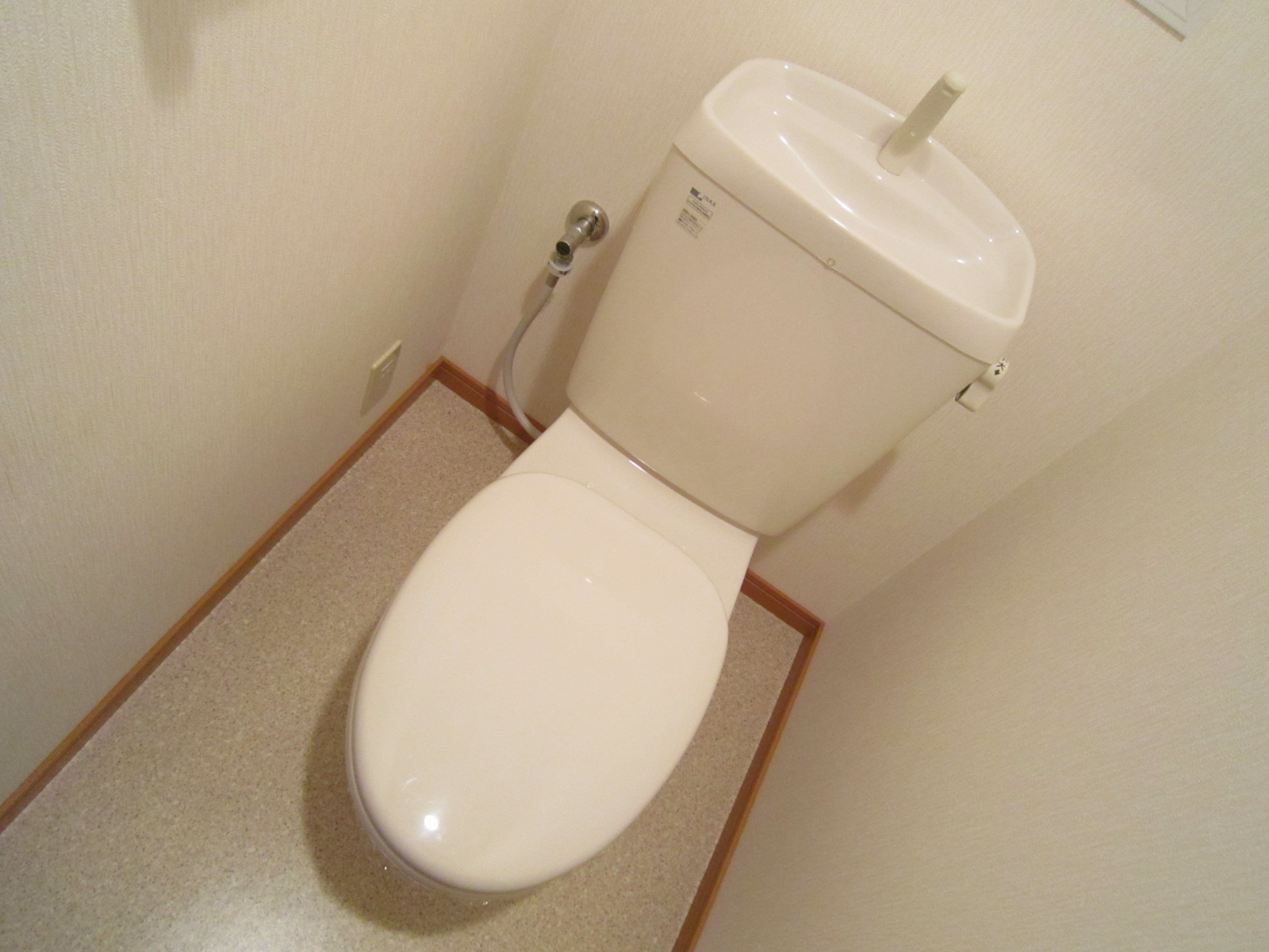 トイレ　ウォシュレット新設します！