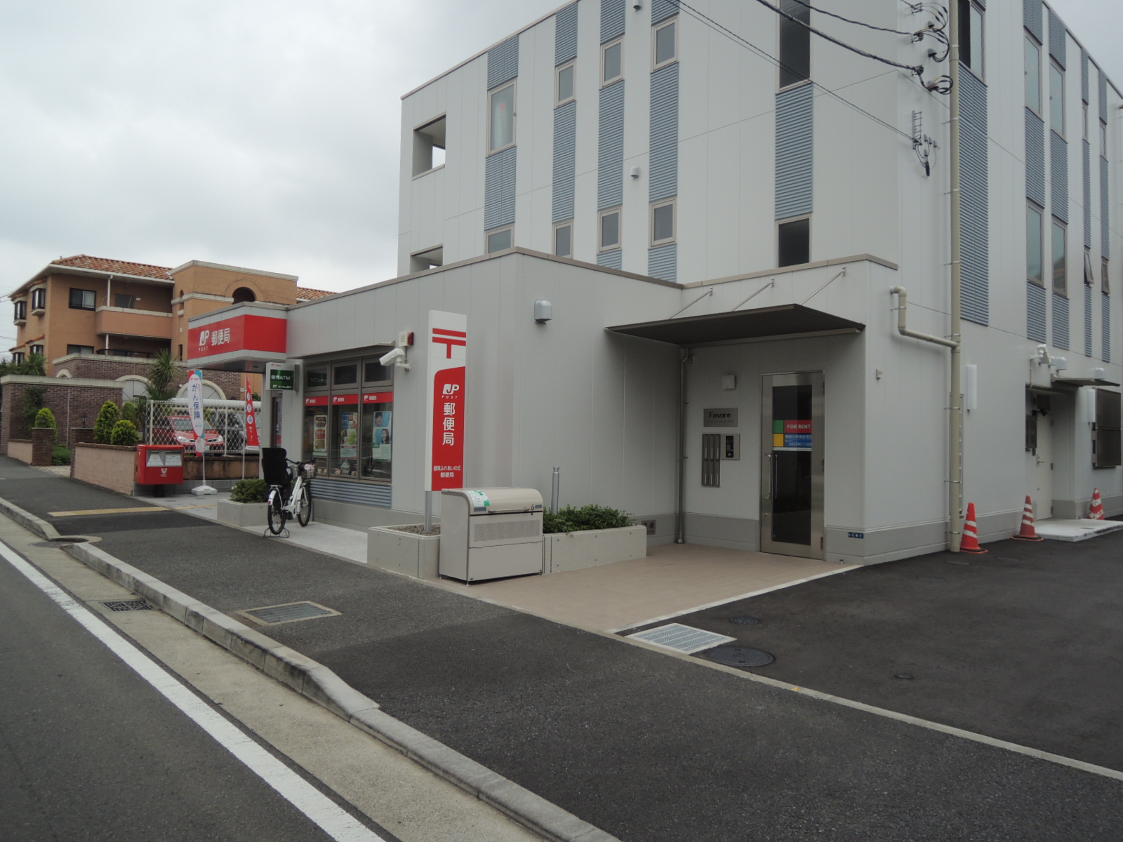 郵便局　都筑ふれあいの丘郵便局（郵便局）まで91m