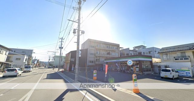 コンビニ　ファミリーマート山形大学前店（コンビニ）まで460m