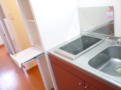 キッチン　電気コンロ