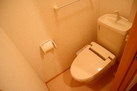 トイレ　シャワー付トイレ