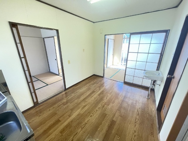 居室・リビング　綺麗なダイニングですね