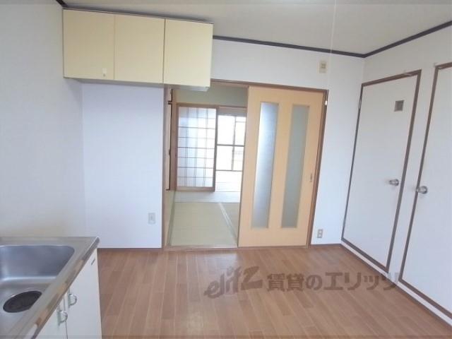 居室・リビング　居室