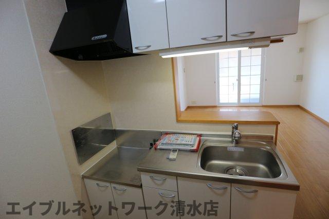 キッチン　キッチンでお料理をお楽しみください