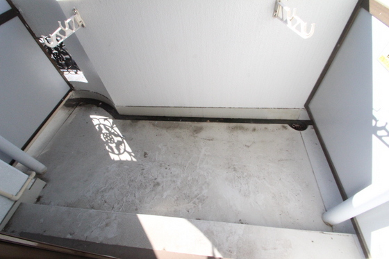 バルコニー　※別号室の写真です