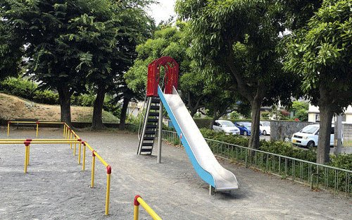 公園　百合ヶ丘第三公園（公園）まで1186m