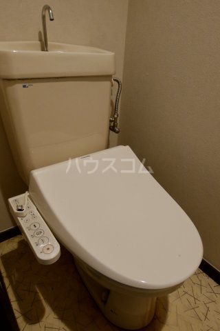 【寄居町露梨子戸建のトイレ】