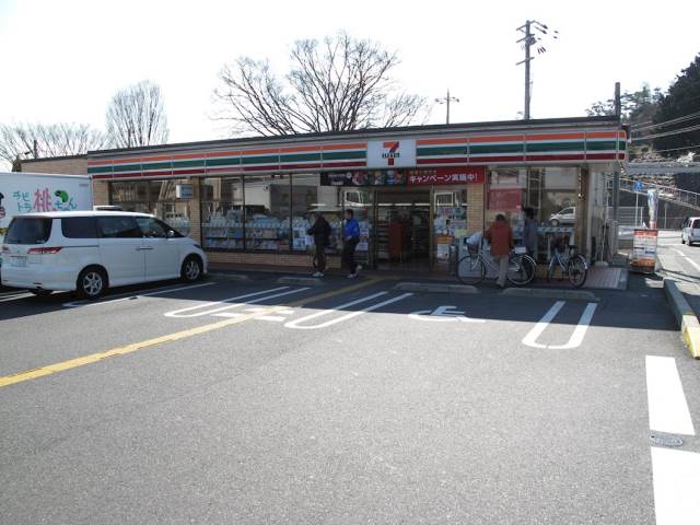 コンビニ　セブンイレブン大津美崎町店（コンビニ）まで820m