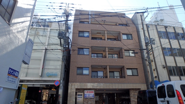 姫路市亀井町のマンションの建物外観