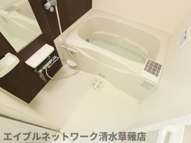 バス・シャワールーム　きれいなお風呂です