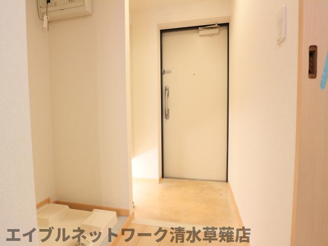 玄関　落ち着いた玄関です