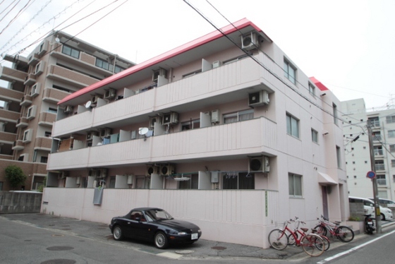 広島市西区庚午北のマンションの建物外観