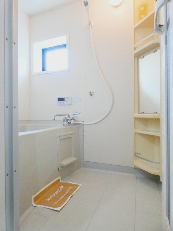 バス・シャワールーム　図面と現状に相違がある場合には現状を優先