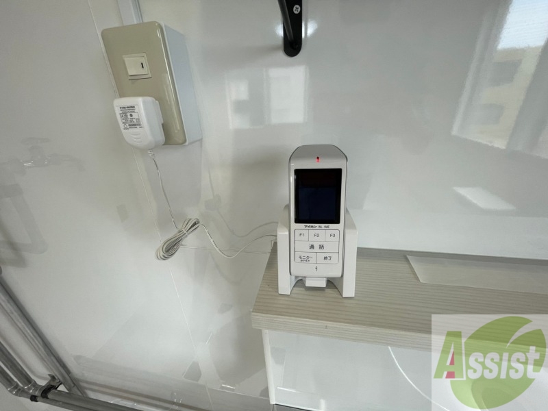 セキュリティ　ＴＶモニター付インターホンです。来客者の顔が見えるので安心！