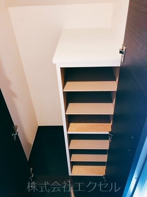 玄関　同等タイプのイメージ写真です。