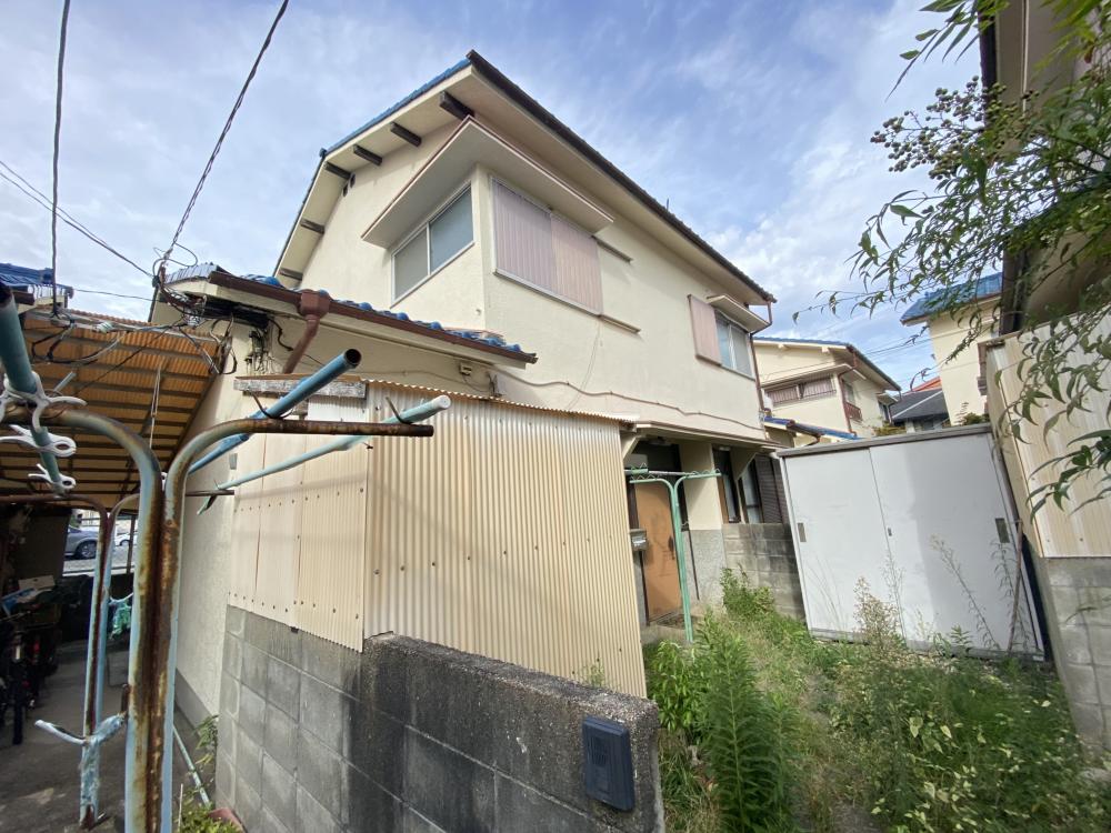 阪本貸家の建物外観