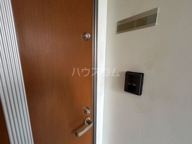 【浜松市中央区曳馬のアパートの玄関】