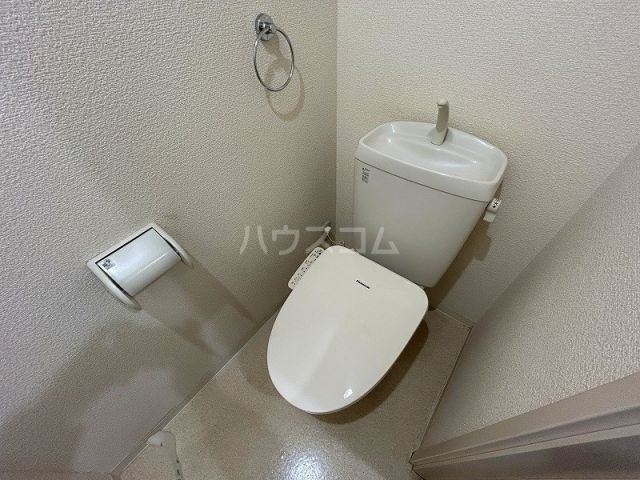 【浜松市中央区曳馬のアパートのトイレ】