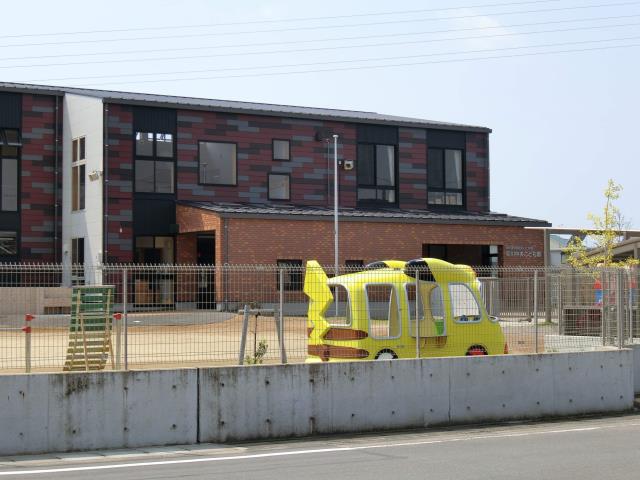 幼稚園・保育園　菊川中央こども園（幼稚園・保育園）まで970m