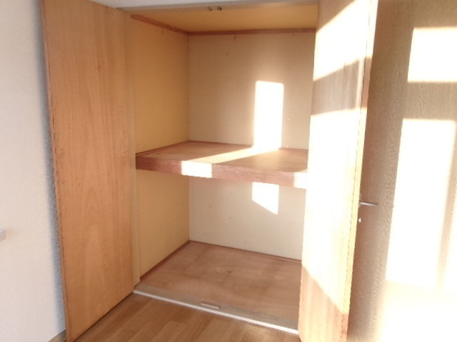 洗面設備　※他号室の参考写真となります