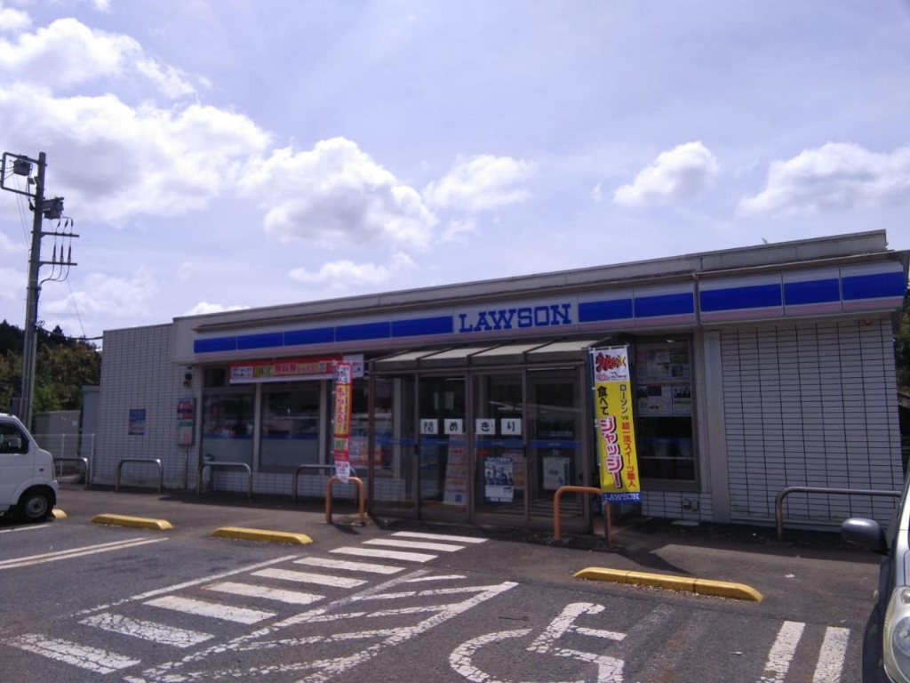 コンビニ　ローソン 多古間倉店（コンビニ）まで389m