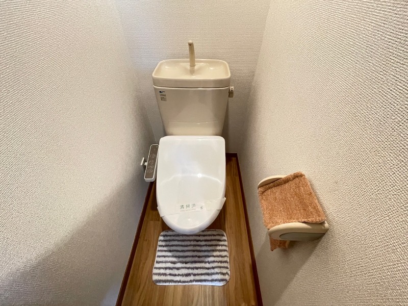 トイレ　※モデルルーム時参考写真