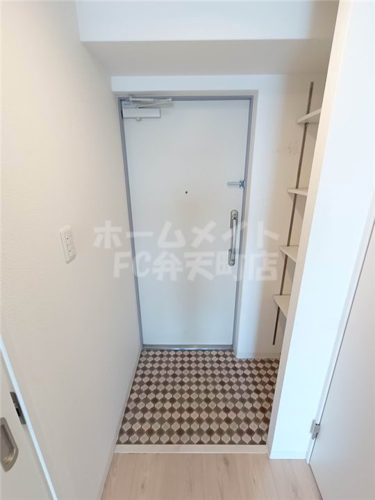 玄関　落ち着いた玄関です