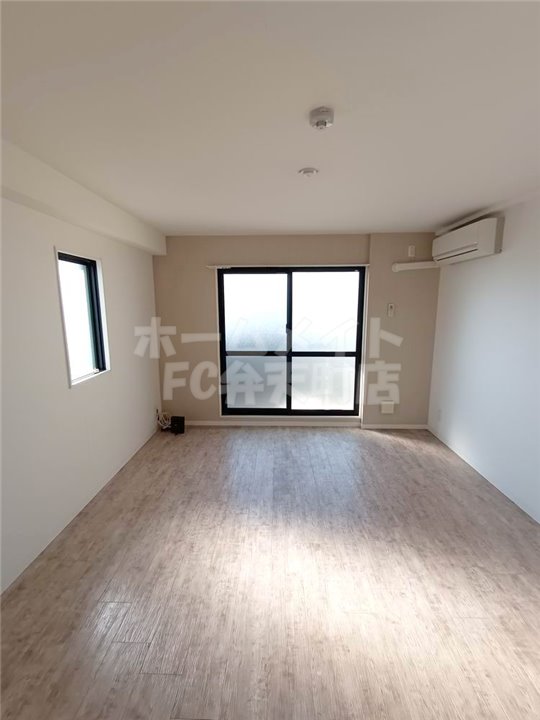 居室・リビング　居間です