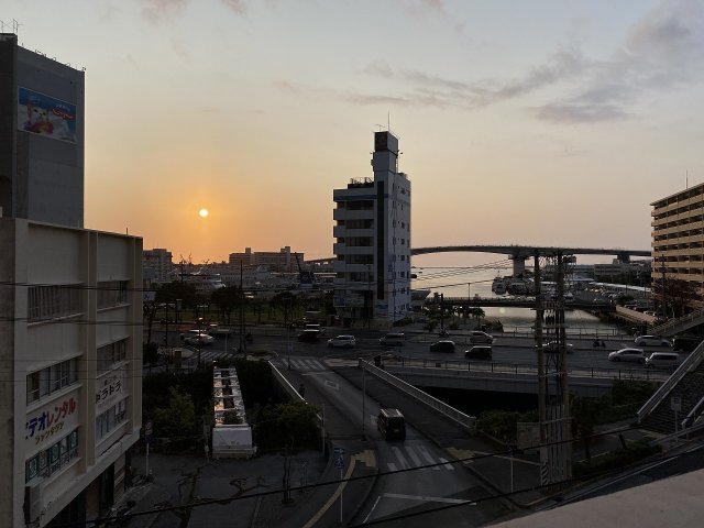 【那覇市泊のマンションの眺望】