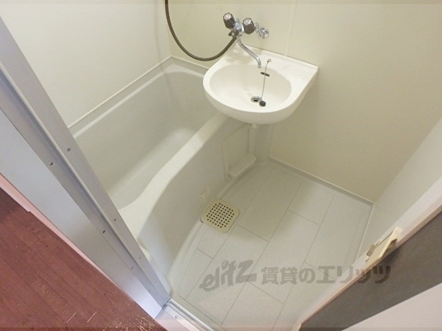 バス・シャワールーム　ユニットバス