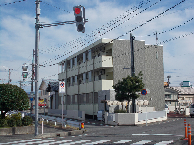 ブルームあざれあの建物外観