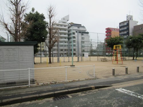 【プリオーレ神戸の公園】