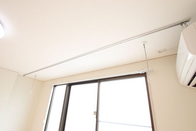 その他設備　室内物干し