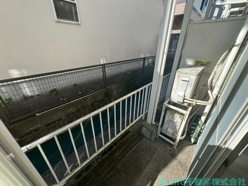 バルコニー　別部屋写真使用