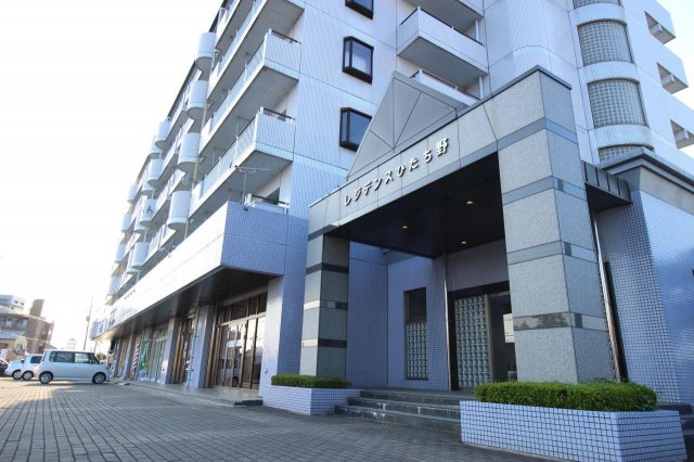 建物外観　全室南向きです！