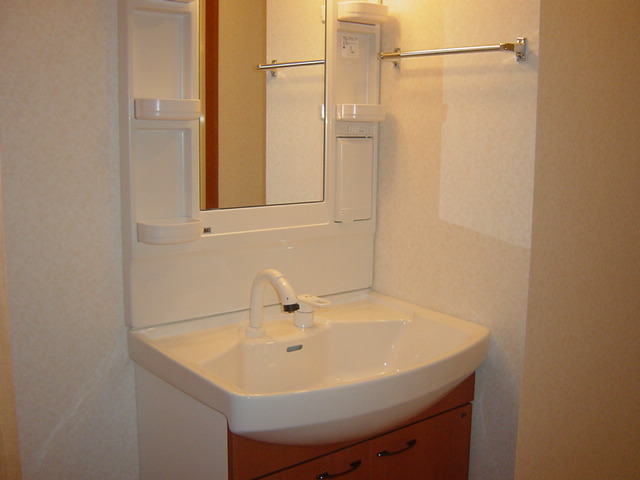 洗面設備　洗髪洗面化粧台