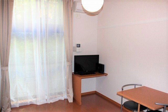 居室・リビング　使いやすくて機能的なワンルームタイプのお部屋