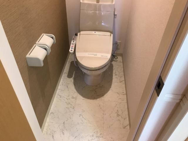 トイレ　シャワー付トイレ