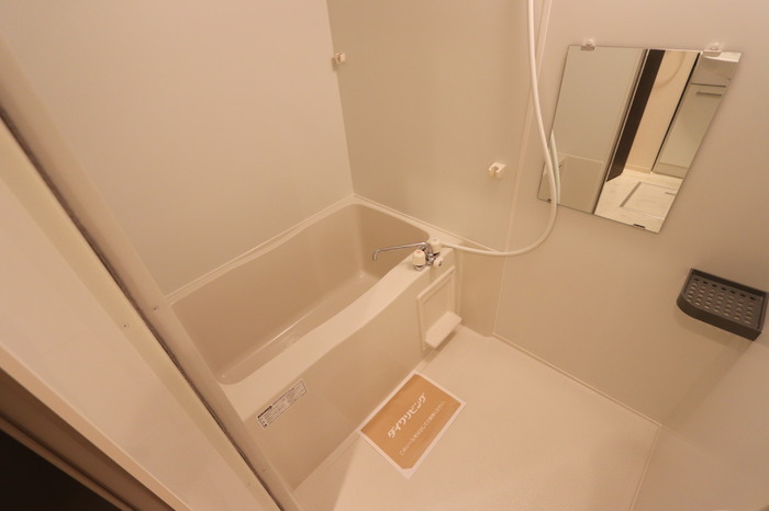 バス・シャワールーム　お風呂で日々の疲れを落としましょう