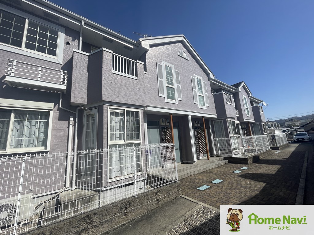 バルコニー　南向きで日当たり良好です。