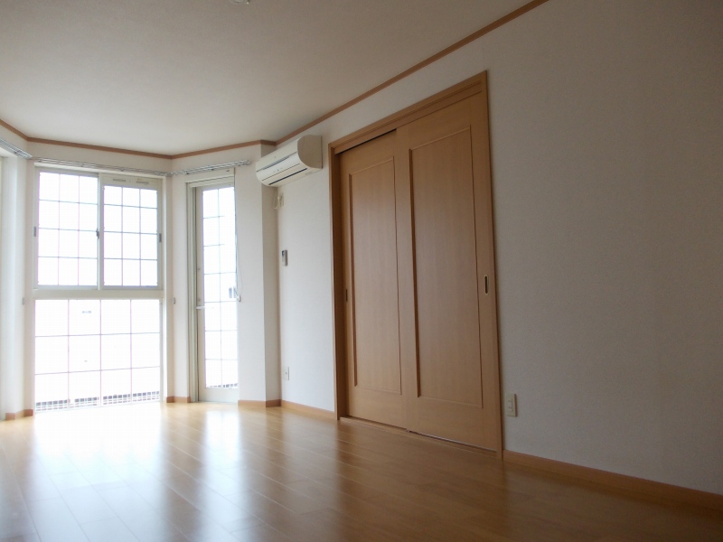 居室・リビング　エアコン付き