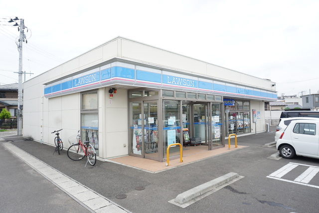 コンビニ　ローソン仙台荒巻本沢３丁目店（コンビニ）まで390m