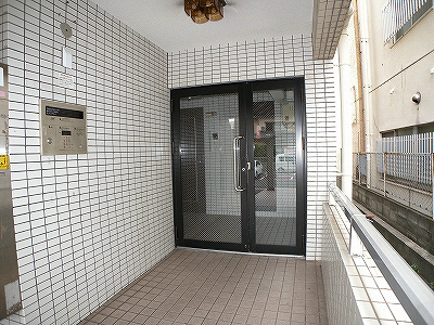 エントランス　オートロック